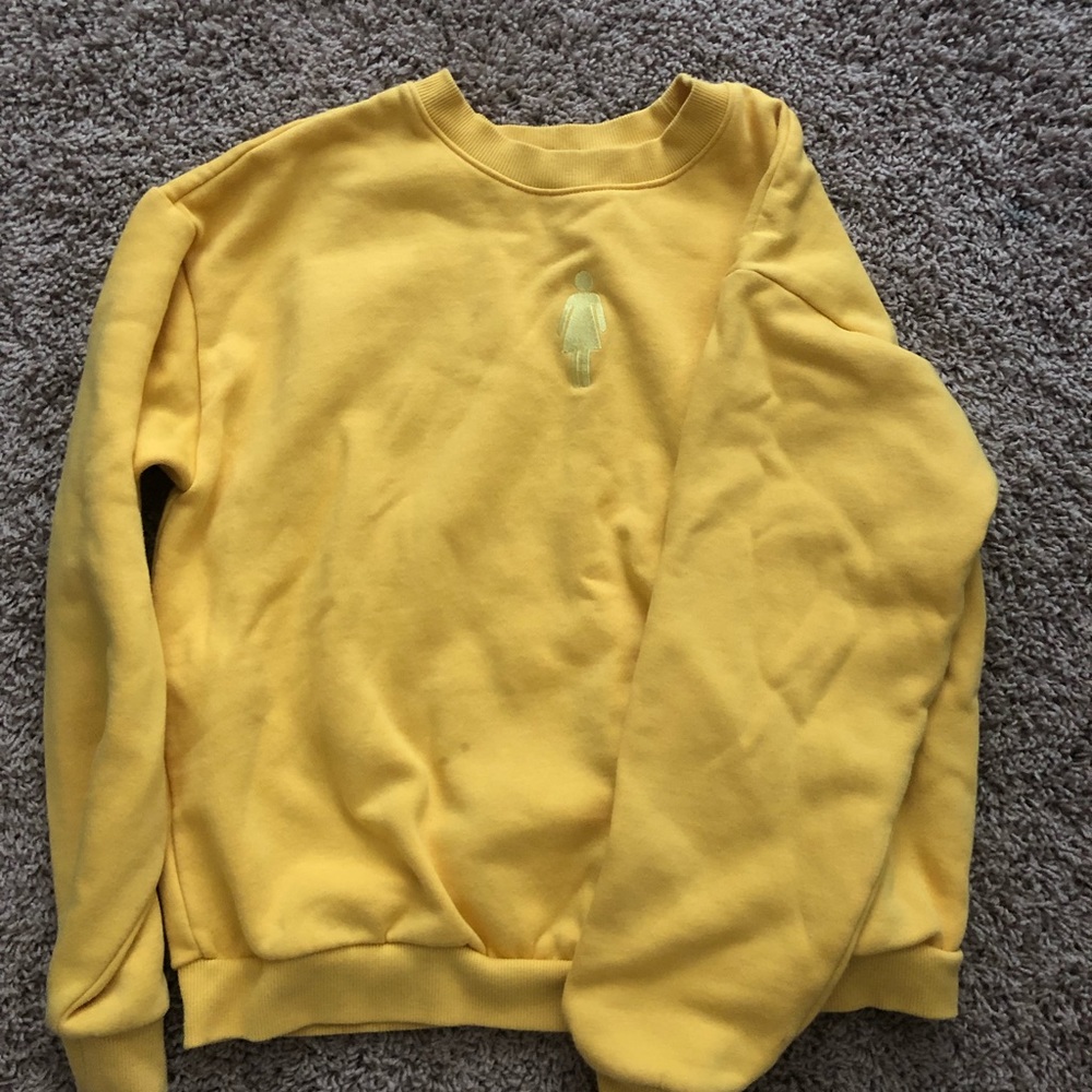 Medium yellow crewneck!